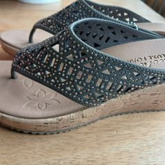 sketchers Beverly summer sandals