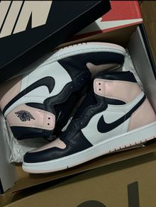 Nike Air Jordan 1 Retro High OG Atmosphere