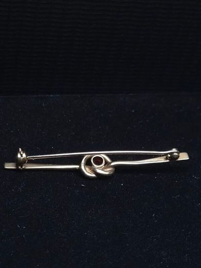 Vintage 14ct Gold Love Knot Brooch | Tested | Red Garnet | Edwardian Style