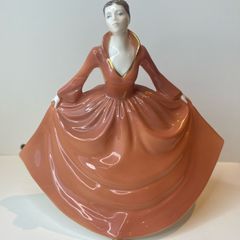 Coalport Bone China 'Lindsay' Figurine