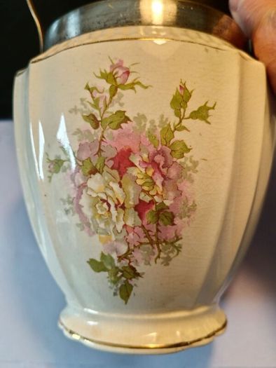 Fabolous Hand painted Victorian Stoneware Biscuit Barrel
