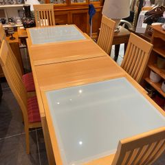 Table & 6 chairs