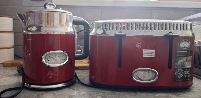 Russell Hobbs red kettle and toaster set