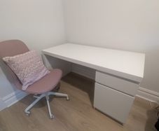 Desk & Chair