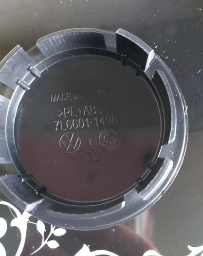 4 x VW Touareg Centre Caps (70mm) FREE POST
