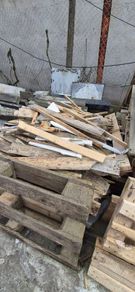 broken pallets for firewood
