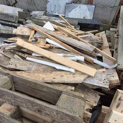 broken pallets for firewood