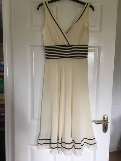 Ladies coast Dress