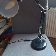 desktop lamp