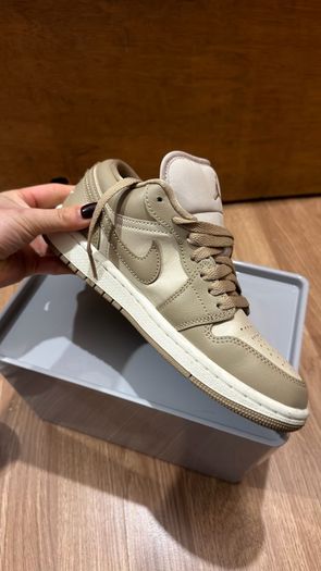 Nike Air Jordan 1 Mid Beige UK 3.5 BR 34