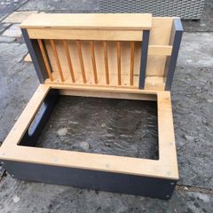 rabbit hay feeder and litter box