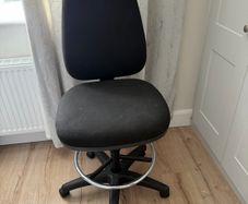 desk chair, Office chair