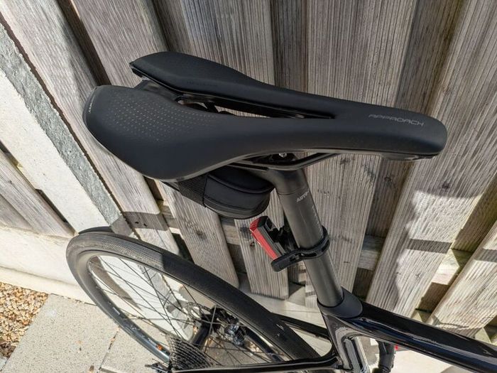 Giant Defy 1 Advanced (Ultegra) basically brand new