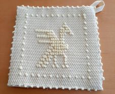 Needlepoint pot holder