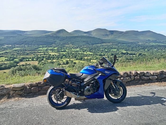 Suzuki gsx s1000 gt