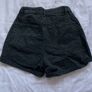 Black mom jean shorts Image 3