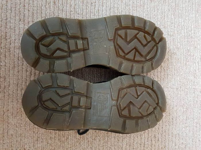 Vintage Dr. Martens 90s shoes British made UK size 2