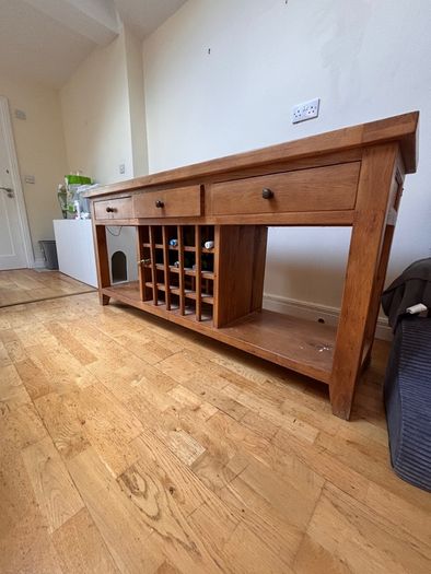 Solid wood sideboard