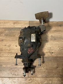 Bmw 3 Series F30 F31 2011 - 2015 Rear Differential 7599475 02 Ratio 3.23