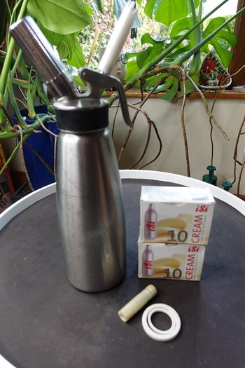 ISI 1l Stainless Steel Whipped Cream Dispenser