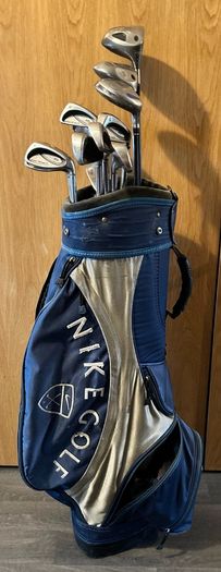 Full beginner golf set Titleist and Wilson with bag and golf balls