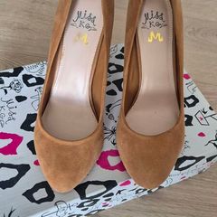 Tan Shoes Miss KG