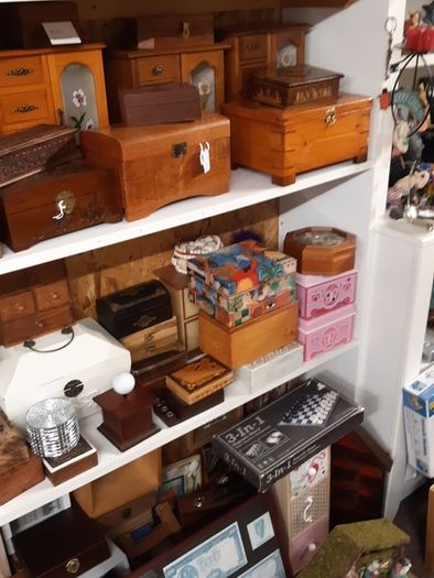 Trinket box