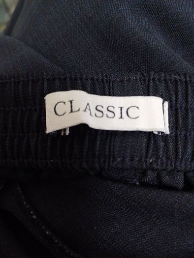 M & S Classic Navy Trousers in Size 10