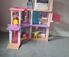 Barbie House