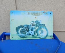 triumph sign