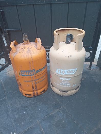 gas bottles (full)