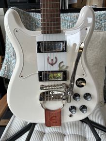 Epiphone Crestwood Custom Polaris White