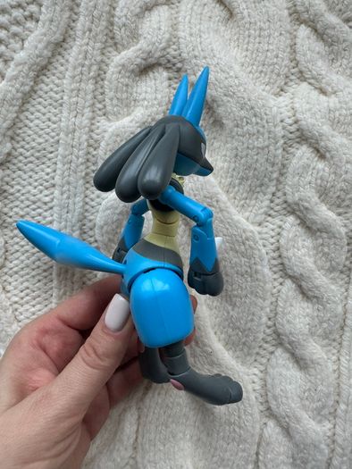 Jazwares LLC Nintendo Pokemon Select Articulated approx. 6" Figure Used Please look at the pictures