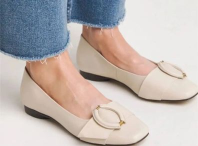 shoes flat