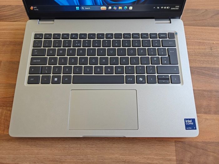 New Dell Pro 14 | Ultra 7 | 16GB | 256GB | 14" WUXGA | Dell Warranty 2030 | Win11