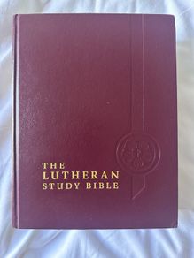 Lutheran Study Bible