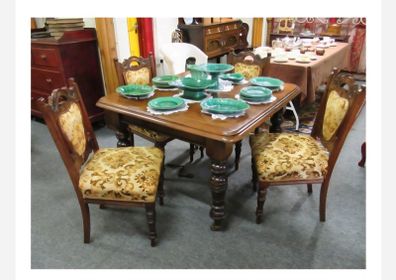 Victorian dining room table and Chairs