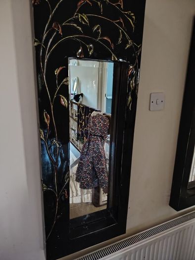 Oriental style twin mirrors