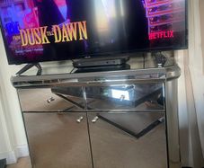 Beautiful mirror sideboard