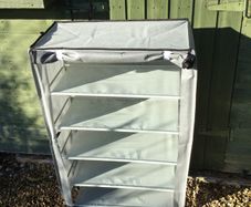 Shoe stand