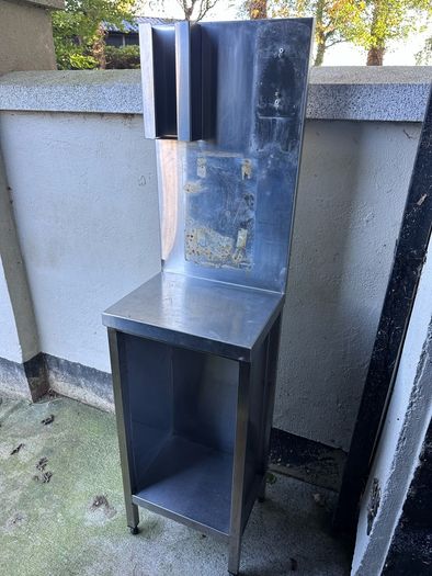 stainless steel table