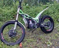 2022 300cc Trials Bike