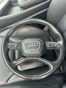 Audi q7 steering wheel