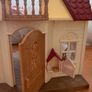 Sylvanian Families Red Roof Cosy Cottage Starter Home with Furniture & Figure Image 10