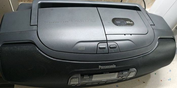 From 1996 Panasonic - RX-ES50, working perfect.