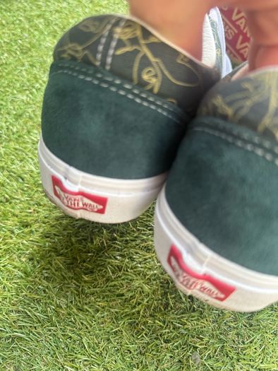 Vans old skool faces