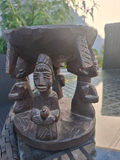 Stunning Vintage African Tribal Hand-carved Hardwood Ebony Divination Bowl