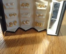 Andre Piasso Travel Earrings Set for Sale