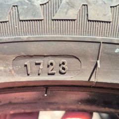 205 55 R16