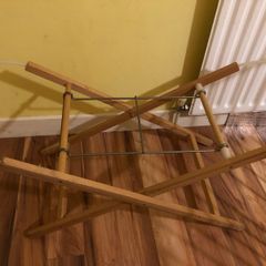 Moses Basket Stand